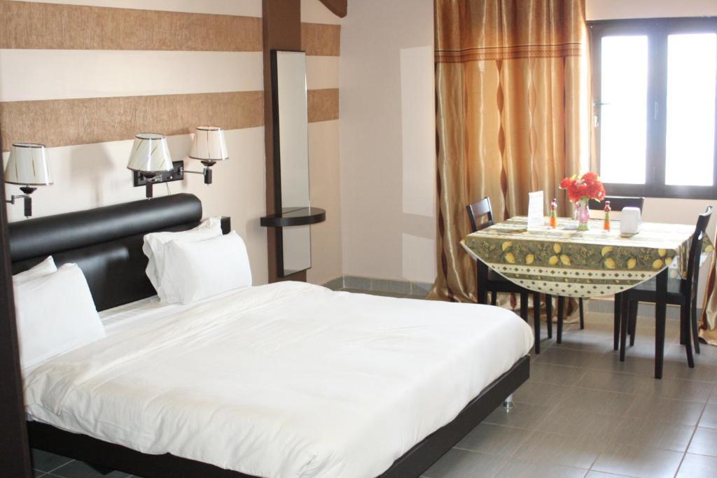 Hotel Magic Land Dakar Habitación foto